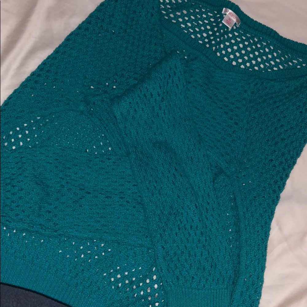 Fishnet spring top - Picture 3 of 3